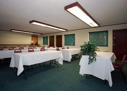 Red Roof Inn & Suites Oklahoma City Southwest Esterno foto